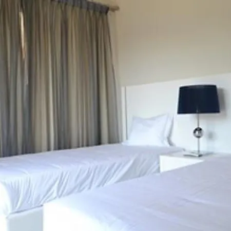 T2 Pine Hill Residences Lejlighed *